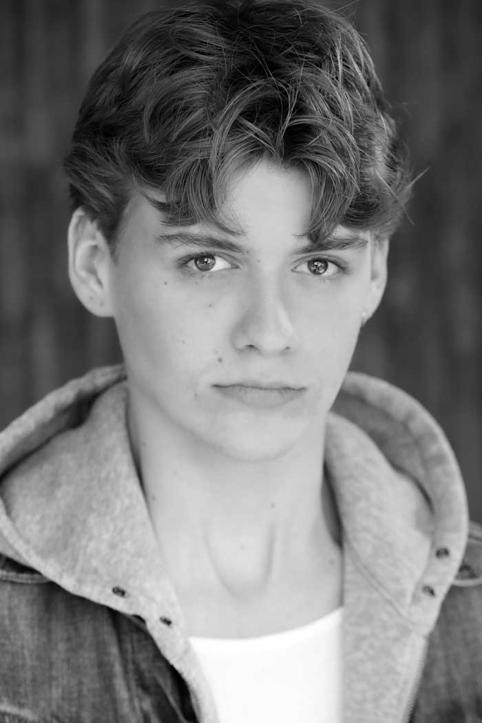 Brendan Know Headshots